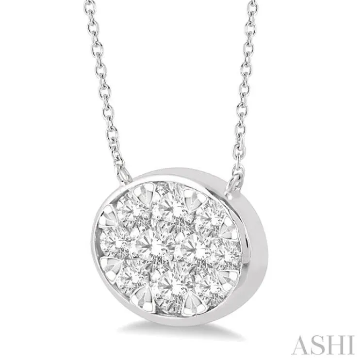 1/2 Ctw Oval Shape Lovebright Diamond Necklace in 14K White Gold