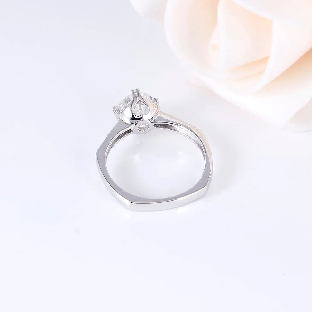 14k White Gold Solitaire Moissanite Ring 1ct