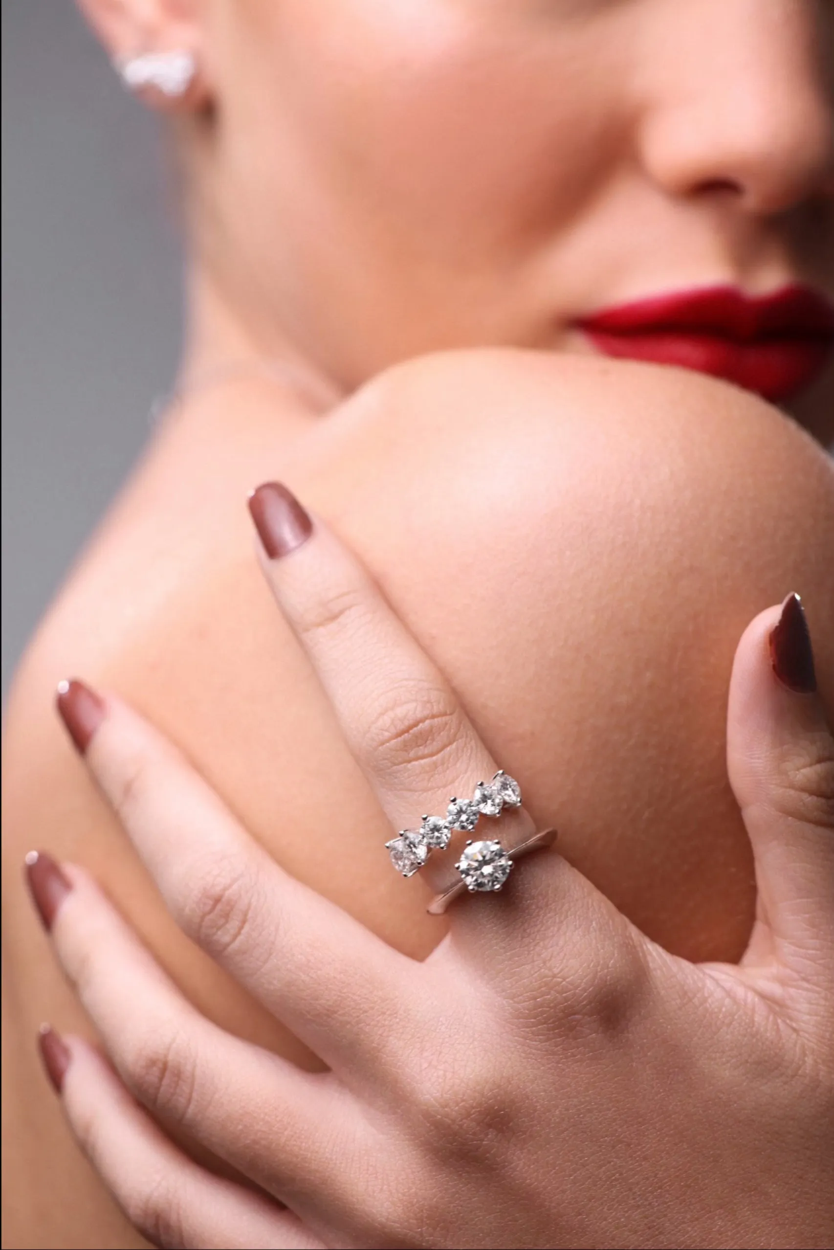 Classic Solitaire Zirconia Ring