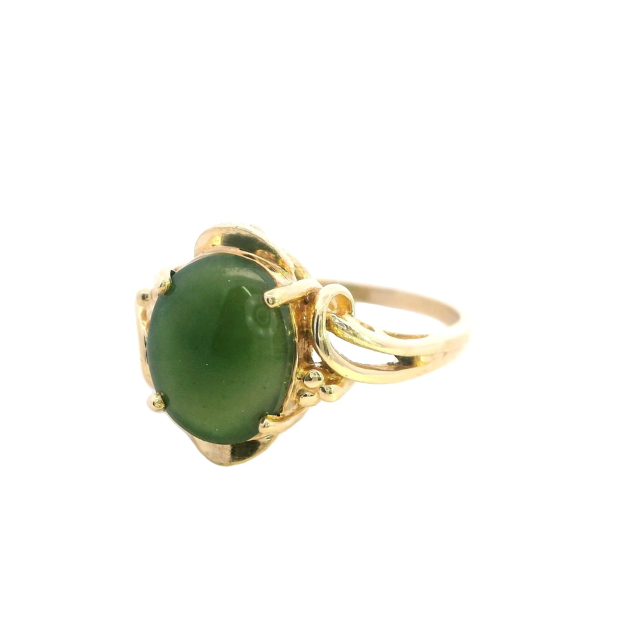 Elegant 9ct Yellow Gold Nephrite Jade Ring - Timeless Beauty