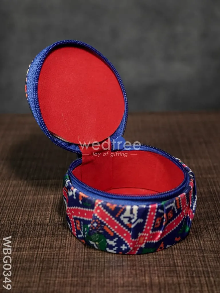 Patola Print Bangle Box - WBG0349