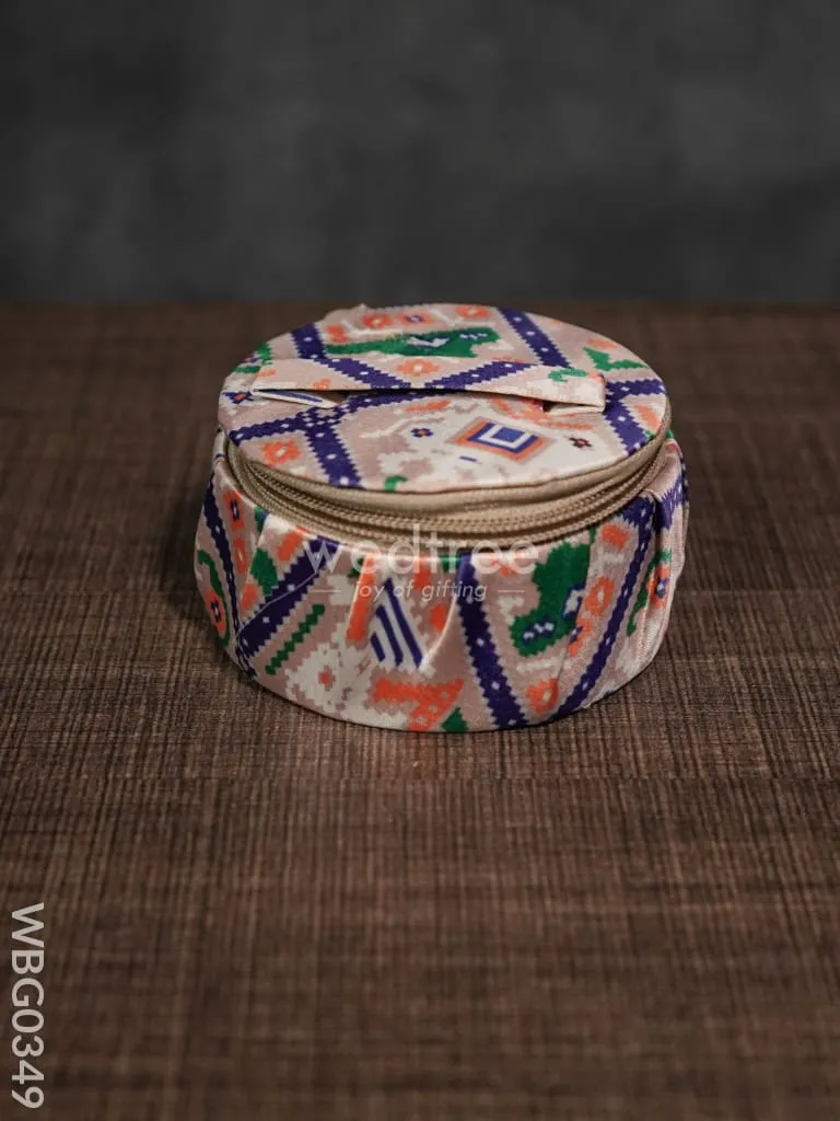 Patola Print Bangle Box - WBG0349