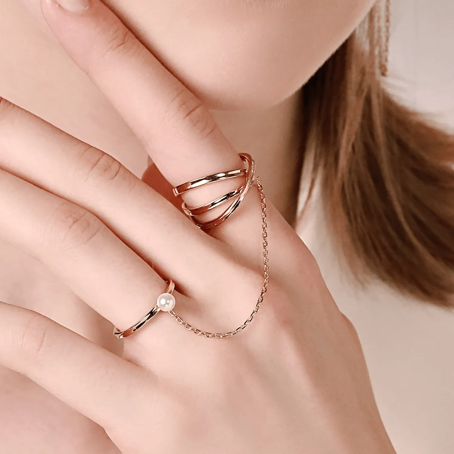 Ribbon Two Finger Ring