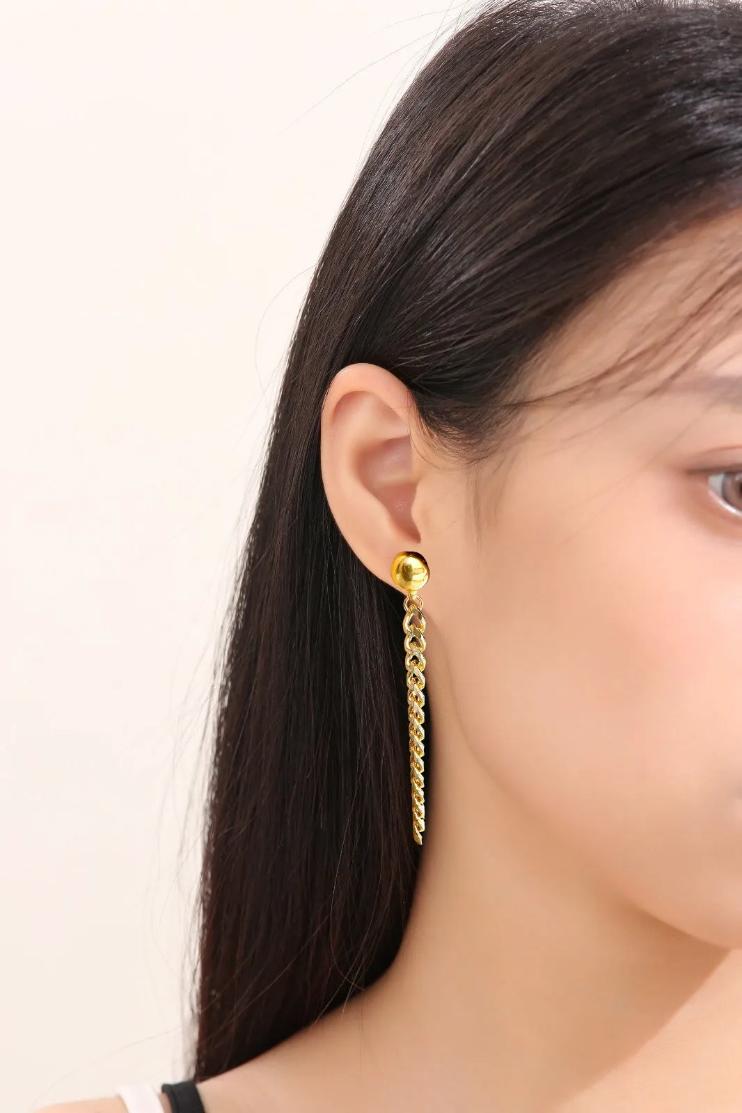 TI-GO Small gold chain earrings